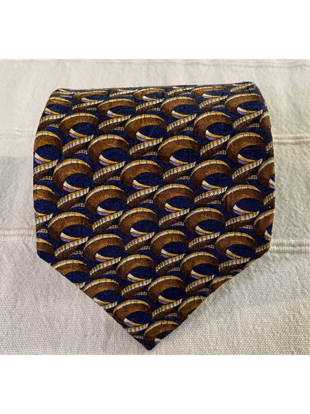 Ermenegildo Zegna Tie Silk Made in Italy Geometric Spirals Luxury Men's Necktie